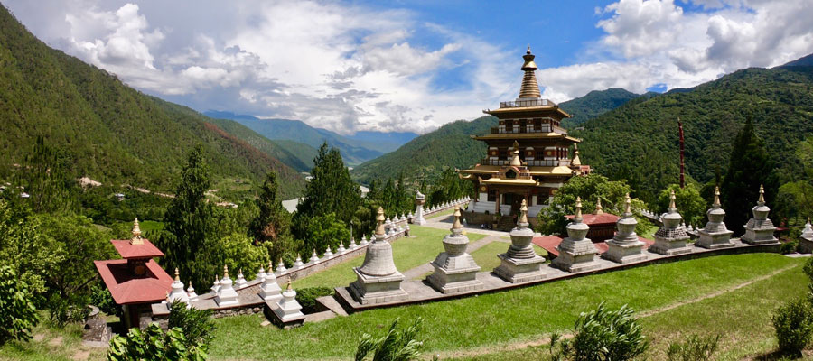 Khamsum-Yulley-Namgyal-Chorten